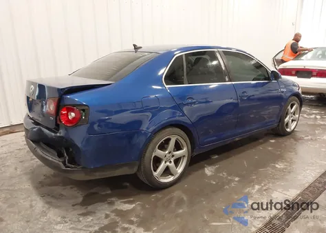 2008 Volkswagen Jetta Se из США, поврежденный, VIN 3VWRM71K58M148087